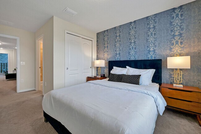Building Photo - 7435 Oakmoss Loop