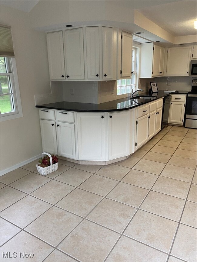 Building Photo - 35755 Miles Rd