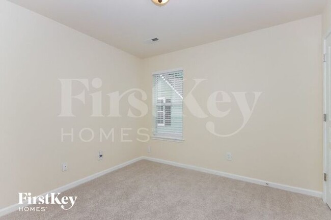 Building Photo - 10955 Shelly Renee Dr