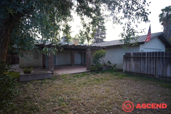 Building Photo - 4200 Tretorn Ave