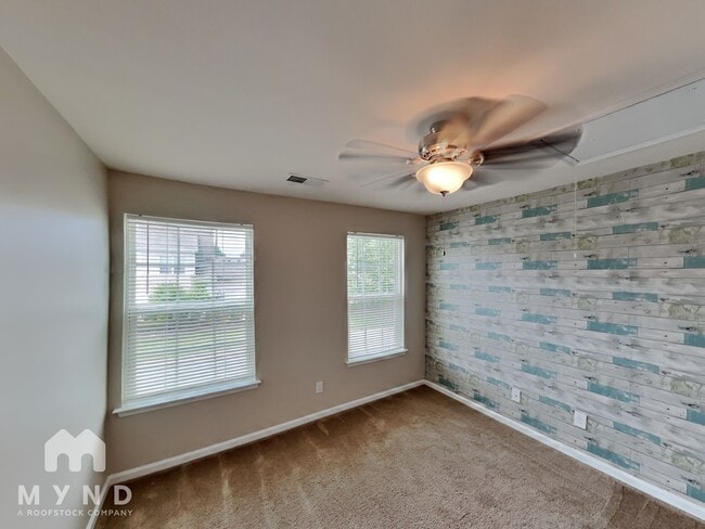 Building Photo - 7608 Red Mulberry Way