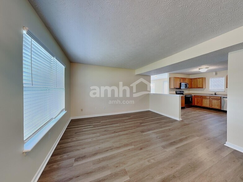 Building Photo - 7317 Barnwell Pl