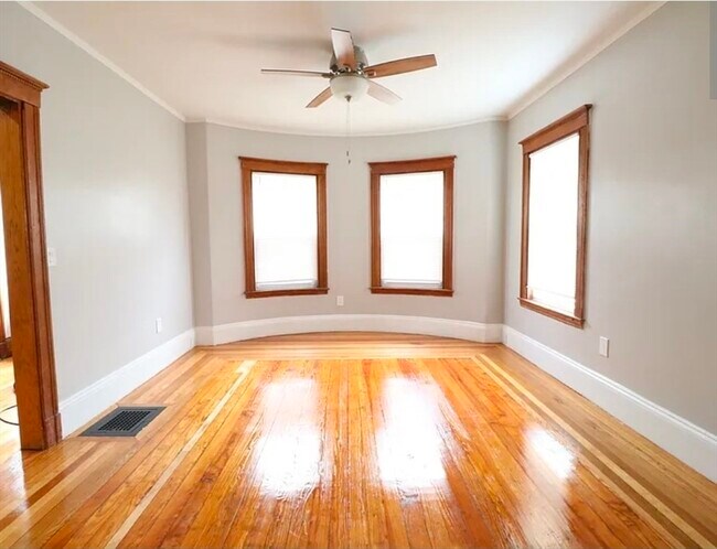 Building Photo - 67 Tonawanda St