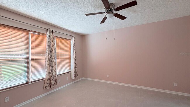 Building Photo - 4712 Mapletree Loop