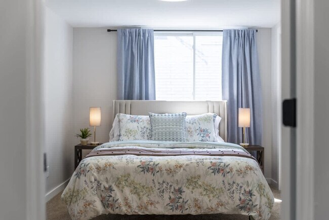 Building Photo - 19620 Ormiston Ave