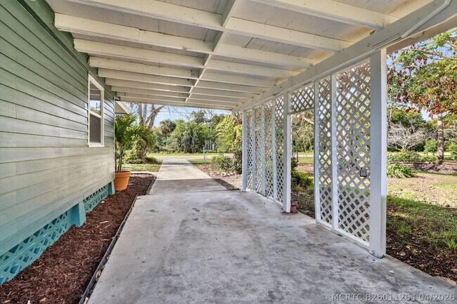 Building Photo - 2302 Cortez Blvd