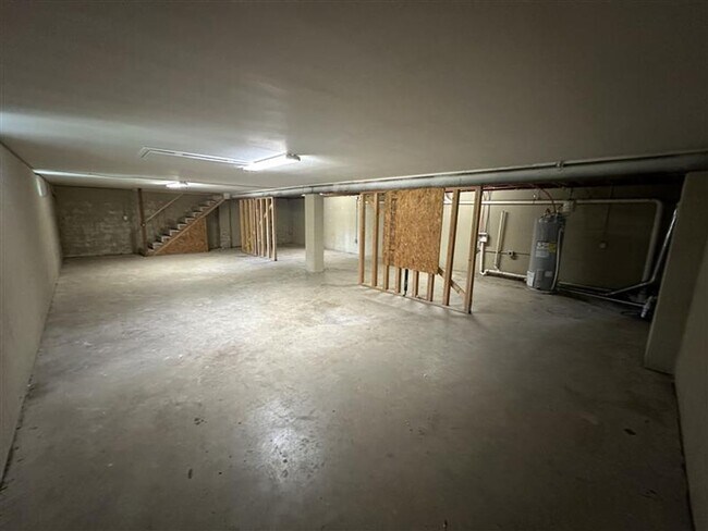 Building Photo - 3966 McDonald Rd