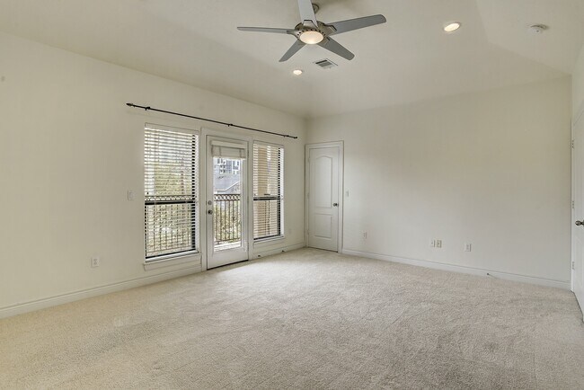 Building Photo - 1403 Rosedale St