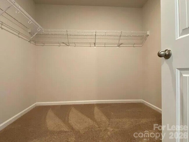 Building Photo - 216 Caffee Dr
