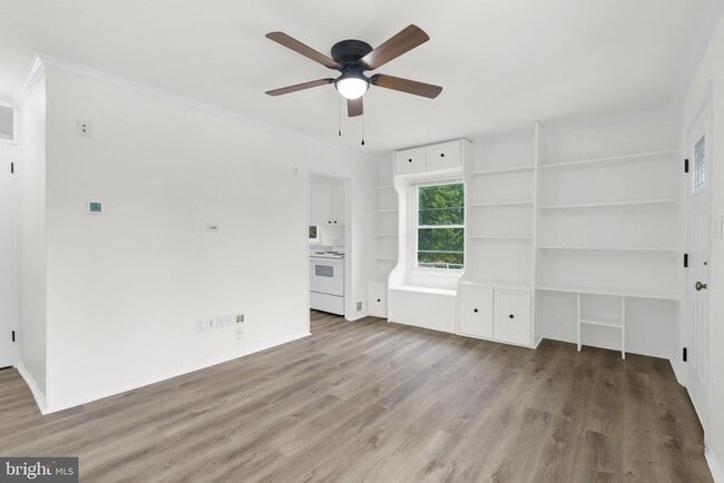 Building Photo - 46423 Franklin Rd