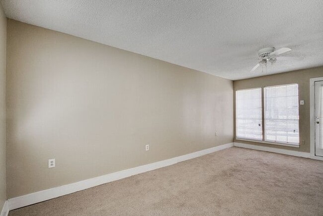 Building Photo - No Application Fees* $250.00 off 1st month...