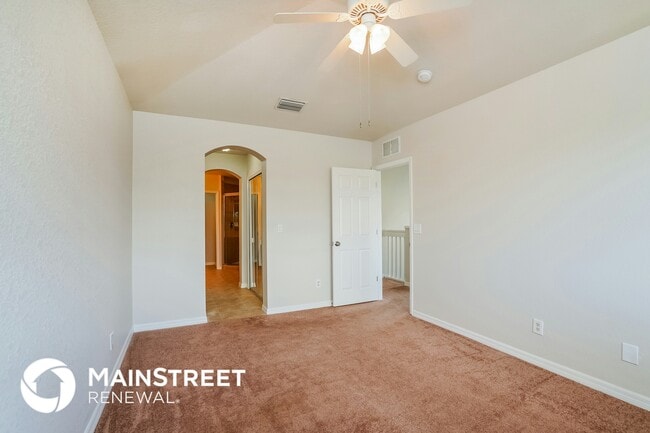 Building Photo - 17570 Cherry Ridge Ln