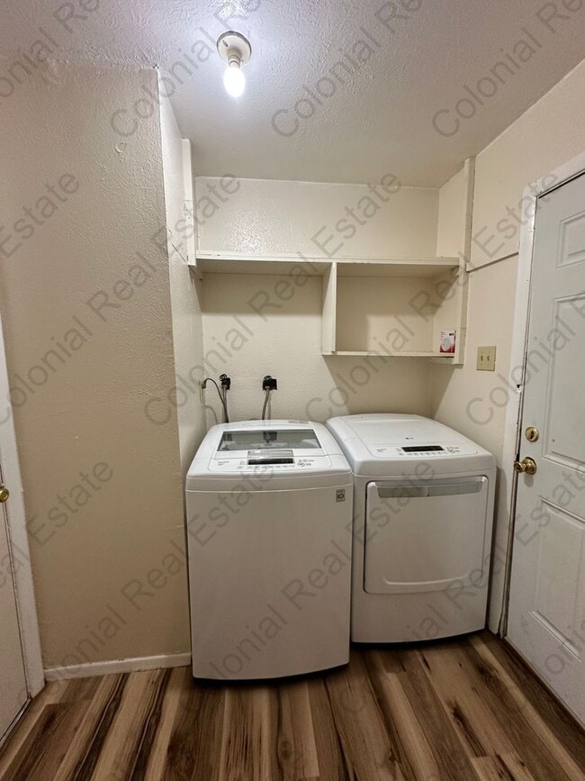 Building Photo - Cozy 3 bedroom 1.5 bathroom home.