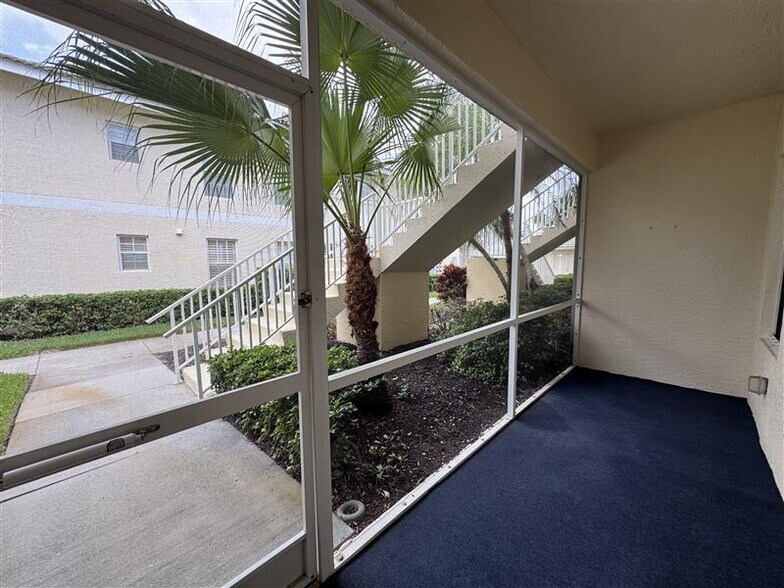 Building Photo - 600 Mirabella Cir