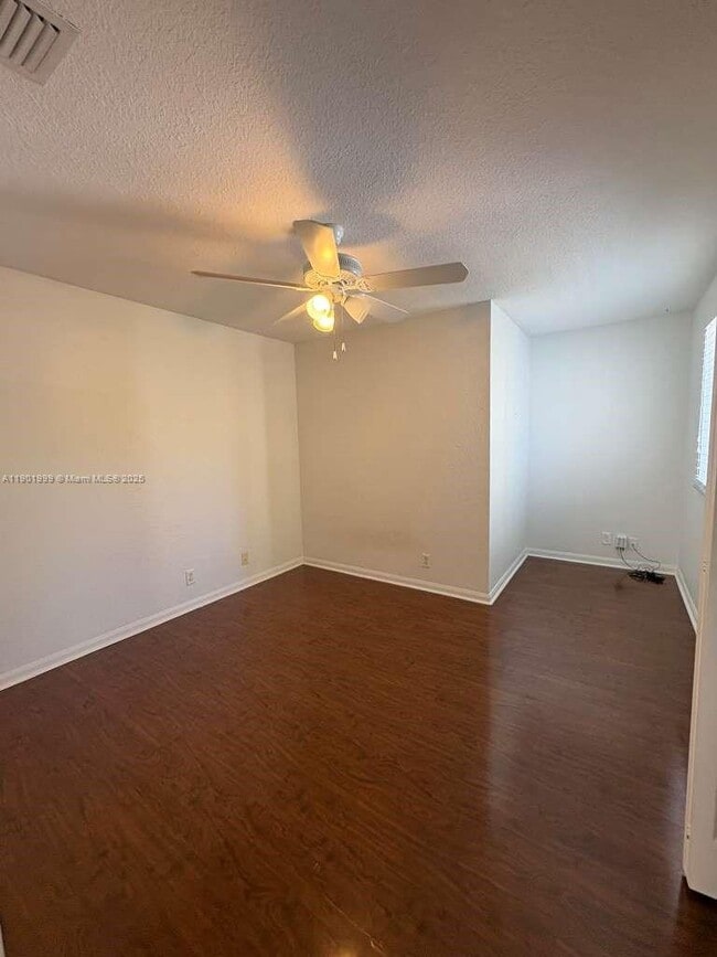 Building Photo - 1064 Golden Cane Dr