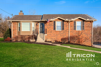 Building Photo - 206 Township Dr