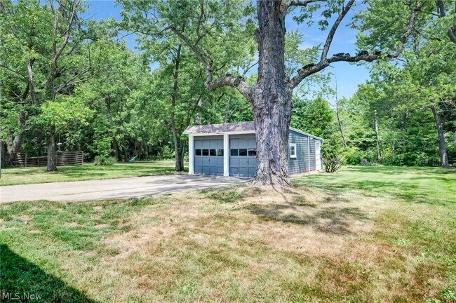 Building Photo - 4313 Neville Rd