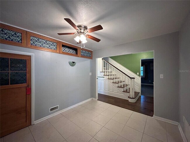 Building Photo - 608 SW 80th Blvd