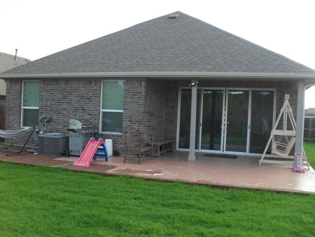 Building Photo - 2248 Alamar walk
