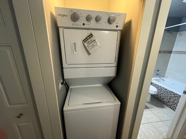 Building Photo - 4956 S Vincennes Ave