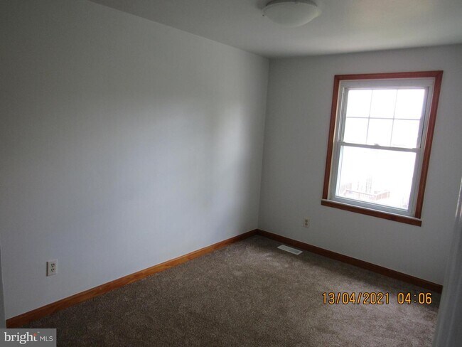 Building Photo - 9611 Heathcliff Dr