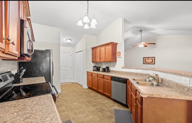 Building Photo - 167 Leadoff Dr