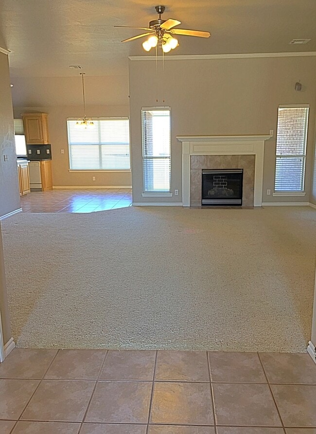 Building Photo - 1745 Sq. Ft.- Open Floor Plan- Edmond Schools
