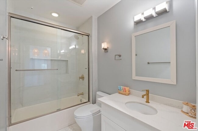 Building Photo - 13020 Pacific Promenade