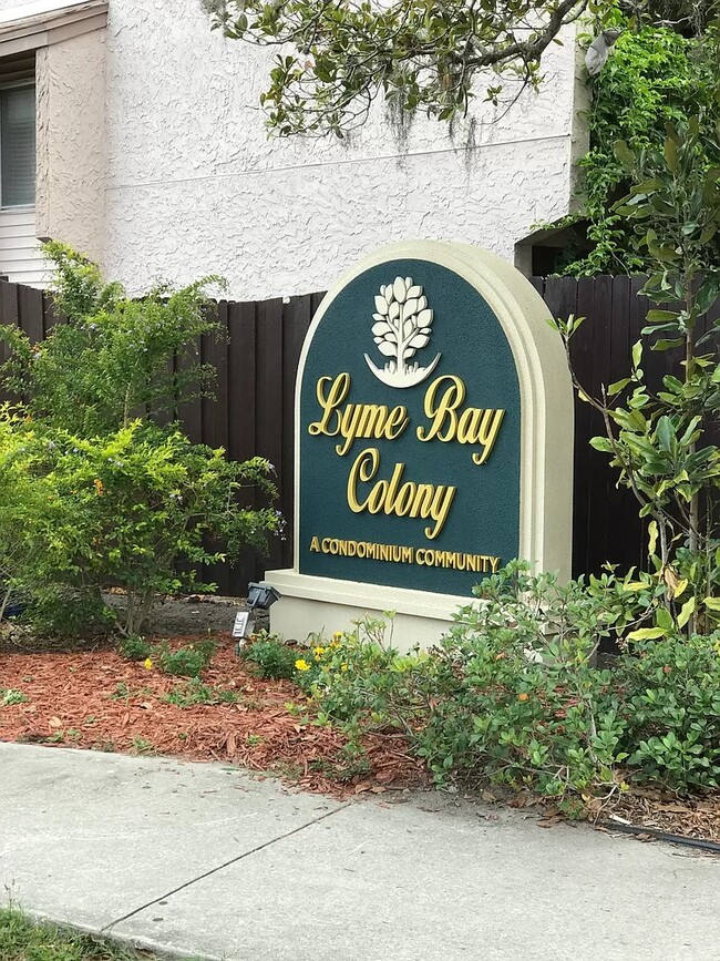 Building Photo - 3902 Coronation Ct