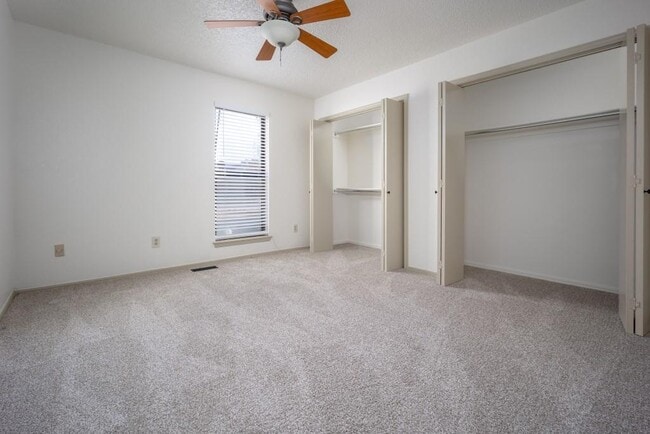 Building Photo - 3721 Southwind Ct