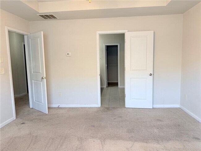 Building Photo - 1033 Haley Wds Ln