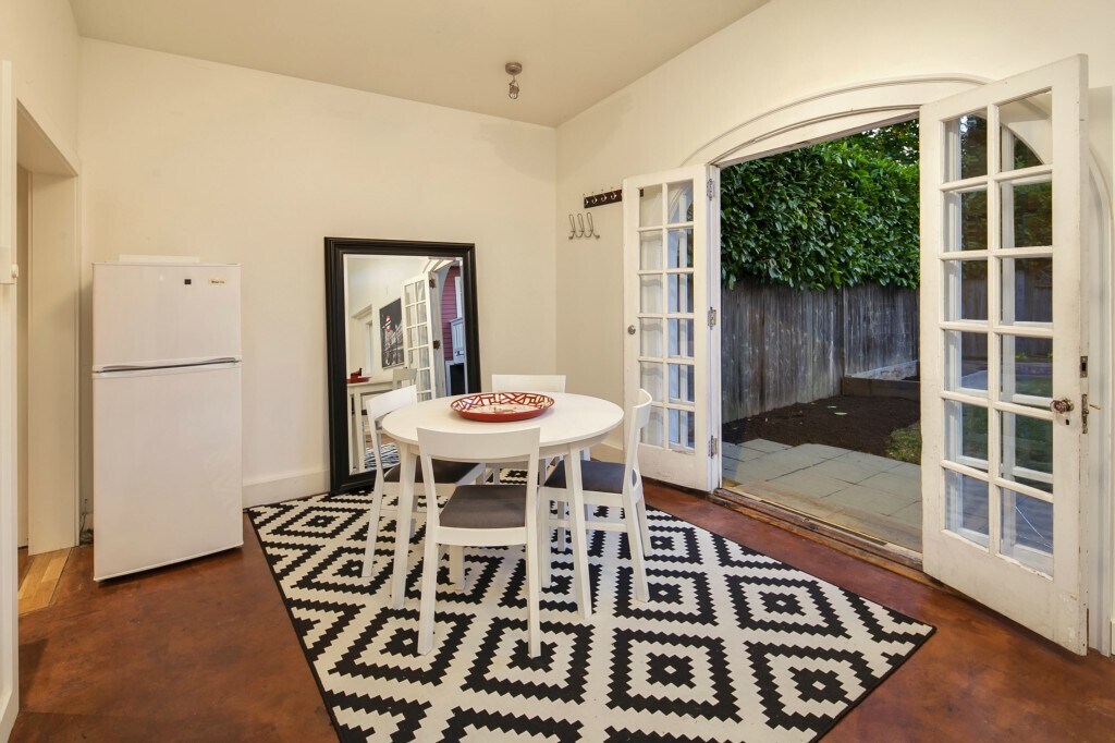 French doors to patio - 6019 McKinley Pl N