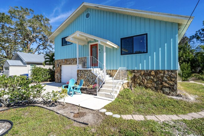 Building Photo - 521 Pameto Rd