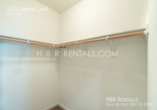 Building Photo - 1653 Union Ln