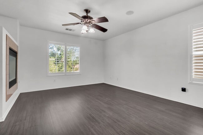 Building Photo - 15696 Pecan Ln