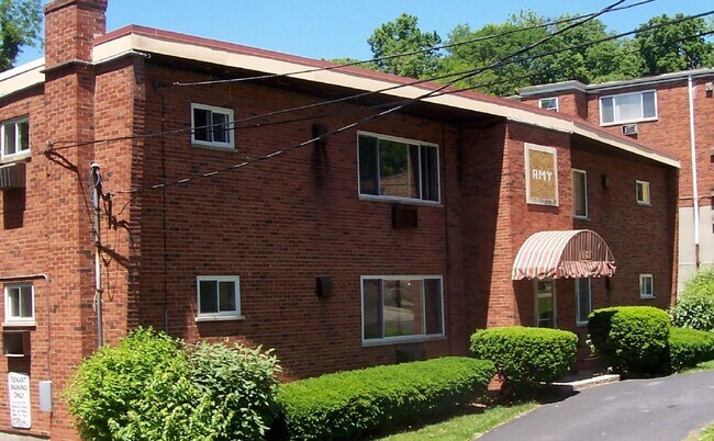 Building Photo - 3233 Whitfield Ave