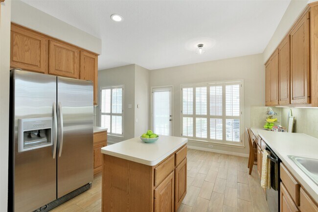 Building Photo - 12911 Bristol Berry Dr