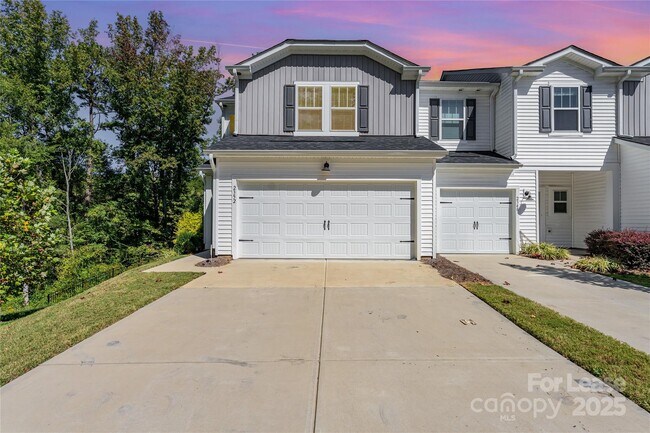 Primary Photo - 2352 Belterra Dr