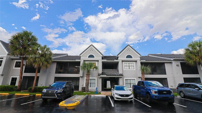 Building Photo - 10371 SW 150th Pl