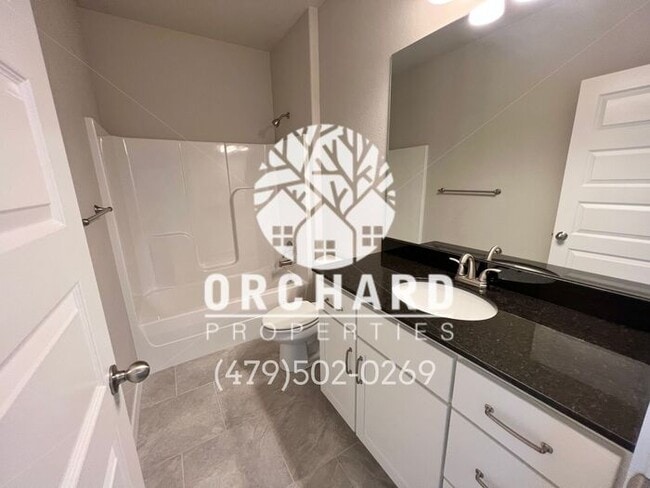 Building Photo - 2/1 Flat | Endura Park- Apartments in Siloam Springs!