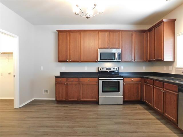 Building Photo - 9116 Westminster Dr