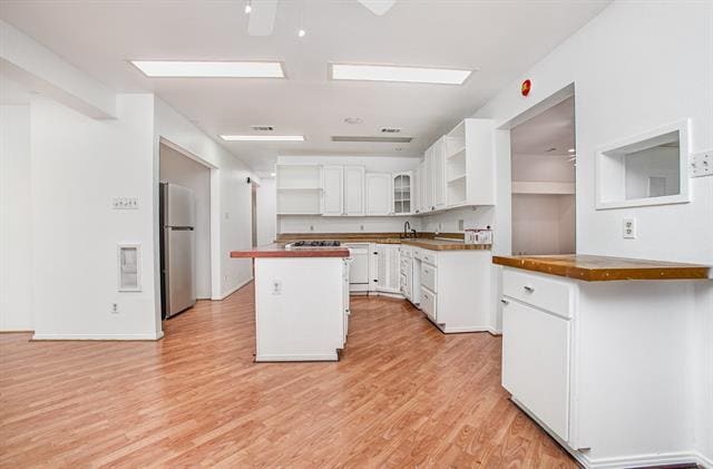 Building Photo - 4304 Harvey Dr