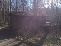 Building Photo - 850 Twin Oaks Dr
