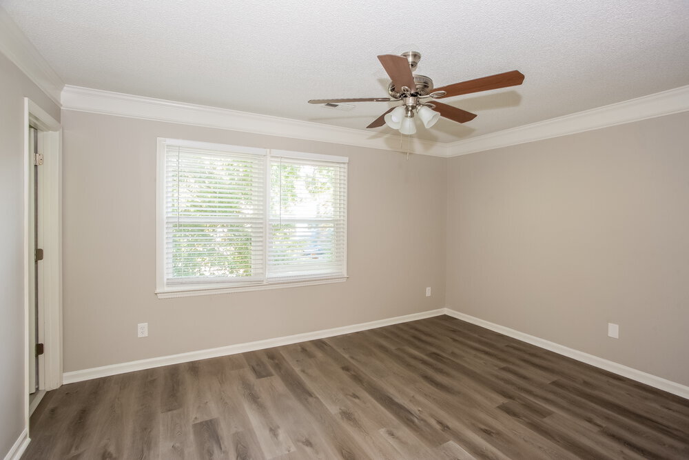 Building Photo - 9147 Moss Cove Ct