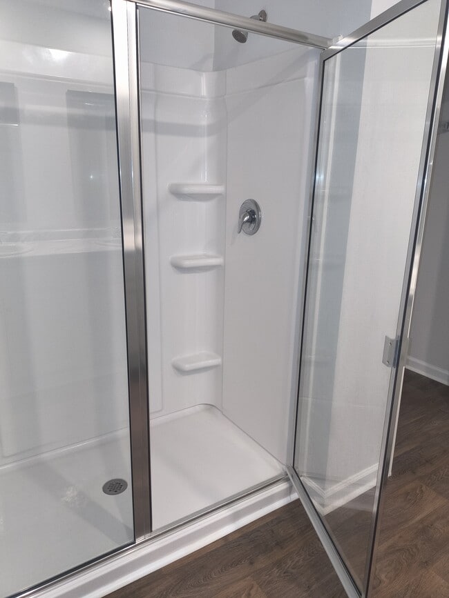 Building Photo - 44 Autumn's Wood Dr