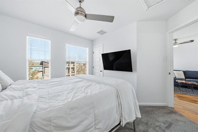 Building Photo - 1817 Carlson Dr