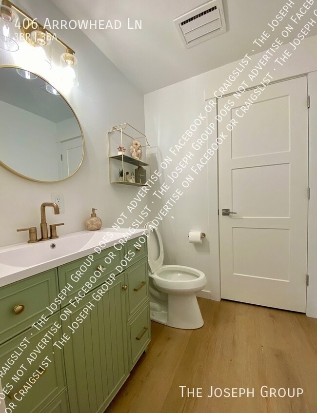 Building Photo - 406 Arrowhead Ln