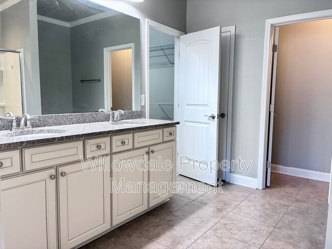 Building Photo - 1249 Stowage Dr