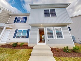 Building Photo - 1333 Luke Ln