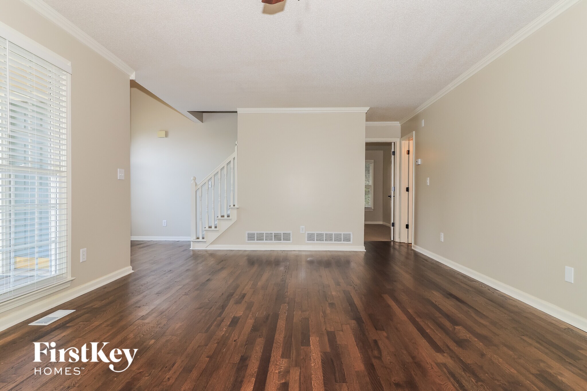 Building Photo - 42 Appleton Way